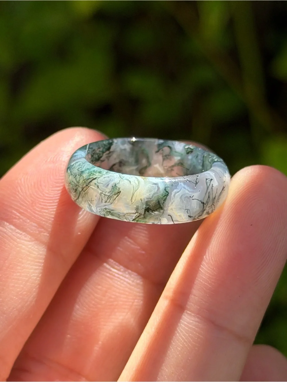 Size 8.5 Translucent Natural Moss Agate Ring 1657